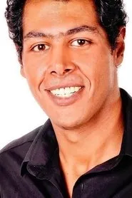 عمر مصطفى متولي