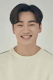 윤석현