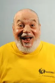 علي حسنين