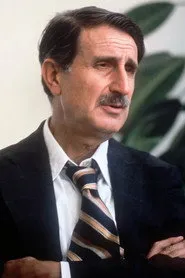كمال جاومبلات