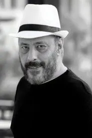 عمرو عبدالجليل