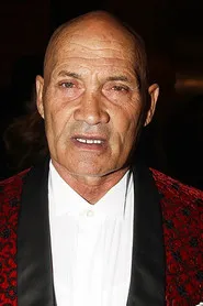 جود أومن
