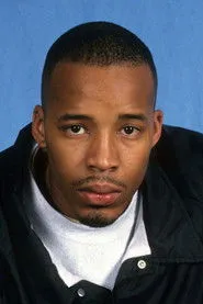 Warren G