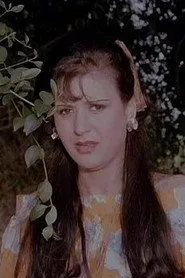 منى داروش