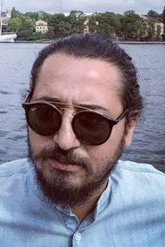 إيسام باوجورا
