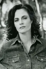 ليسا بلونت