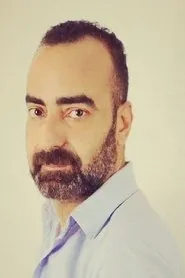 ياسر عزت