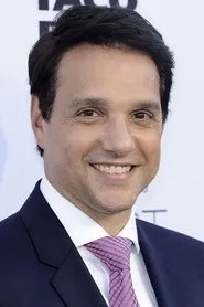 رالف ماتشيو