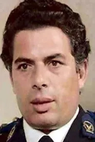 علي عزب