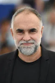 كريم عينوز
