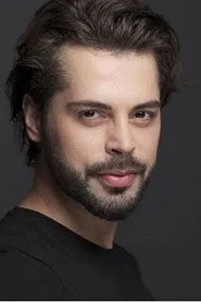 علي ياسين أوزيجمن
