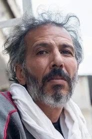 قادر أفاك