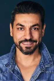 أيمن سامان