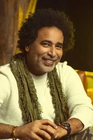 مصطفى شوقي
