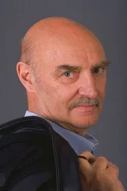 جوناثان هالس
