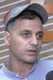 أحمد أكساس