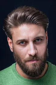أيمن بن هميدا