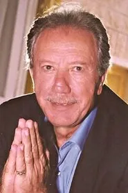 فؤاد شاراف إيلدين