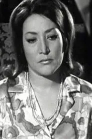 علية عبدالمنعم