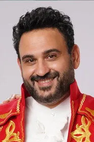 أكرم حسني