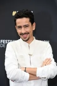 فايسال أزيزي