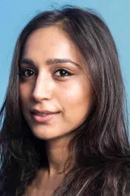 زويا حسين