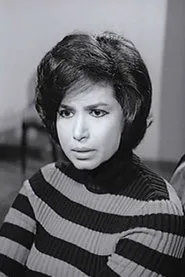 عصمت محمود