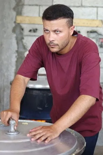 The Man Who Feeds Gaza's Children