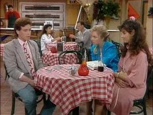 مسلسل Charles in Charge الموسم ٣ الحلقة ٢٠