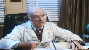 مسلسل St. Elsewhere الموسم ٢ الحلقة ١٢