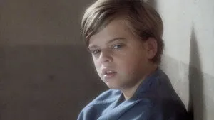 مسلسل Picket Fences الموسم ٢ الحلقة ١٢