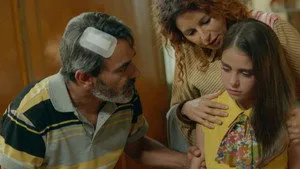 مسلسل صالون زهرة الموسم ١ الحلقة ٤
