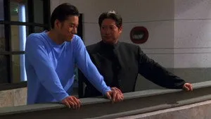 مسلسل Martial Law الموسم ٢ الحلقة ٢٢