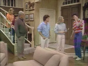 مسلسل Charles in Charge الموسم ٢ الحلقة ١١