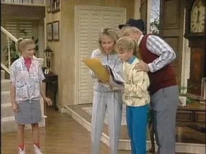 مسلسل Charles in Charge الموسم ٢ الحلقة ٦