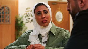 مسلسل كذبة إبريل الحلقة ١٠
