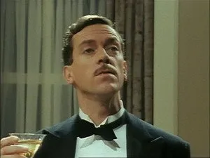 مسلسل Jeeves and Wooster الموسم ٤ الحلقة ٤