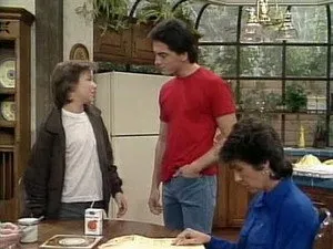 مسلسل Charles in Charge الموسم ٤ الحلقة ٣