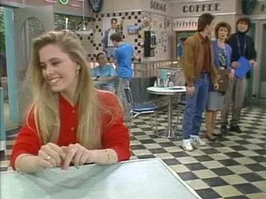 مسلسل Charles in Charge الموسم ٤ الحلقة ١١