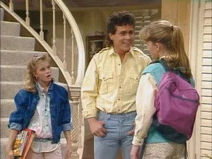 مسلسل Charles in Charge الموسم ٢ الحلقة ١٣