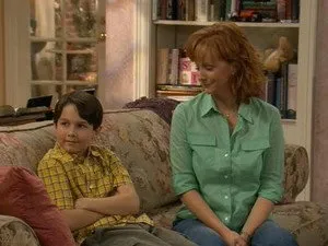 مسلسل Reba الموسم ٤ الحلقة ١٧