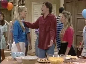 مسلسل Charles in Charge الموسم ٥ الحلقة ١