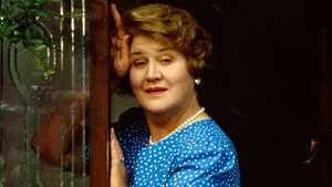 مسلسل Keeping Up Appearances الموسم ٢ الحلقة ٣