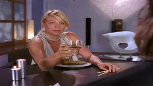 مسلسل La Femme Nikita الموسم ٤ الحلقة ٢٠