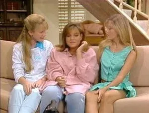 مسلسل Charles in Charge الموسم ٣ الحلقة ٩