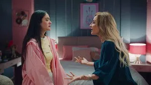 مسلسل عايشة الدور الحلقة ٩