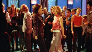 مسلسل Two Guys and a Girl الموسم ٤ الحلقة ٧