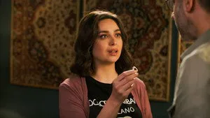 مسلسل منتهي الصلاحية الحلقة ١٥