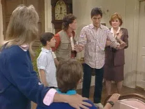 مسلسل Charles in Charge الموسم ٢ الحلقة ١