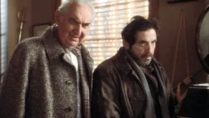 مسلسل Picket Fences الموسم ٢ الحلقة ١٣